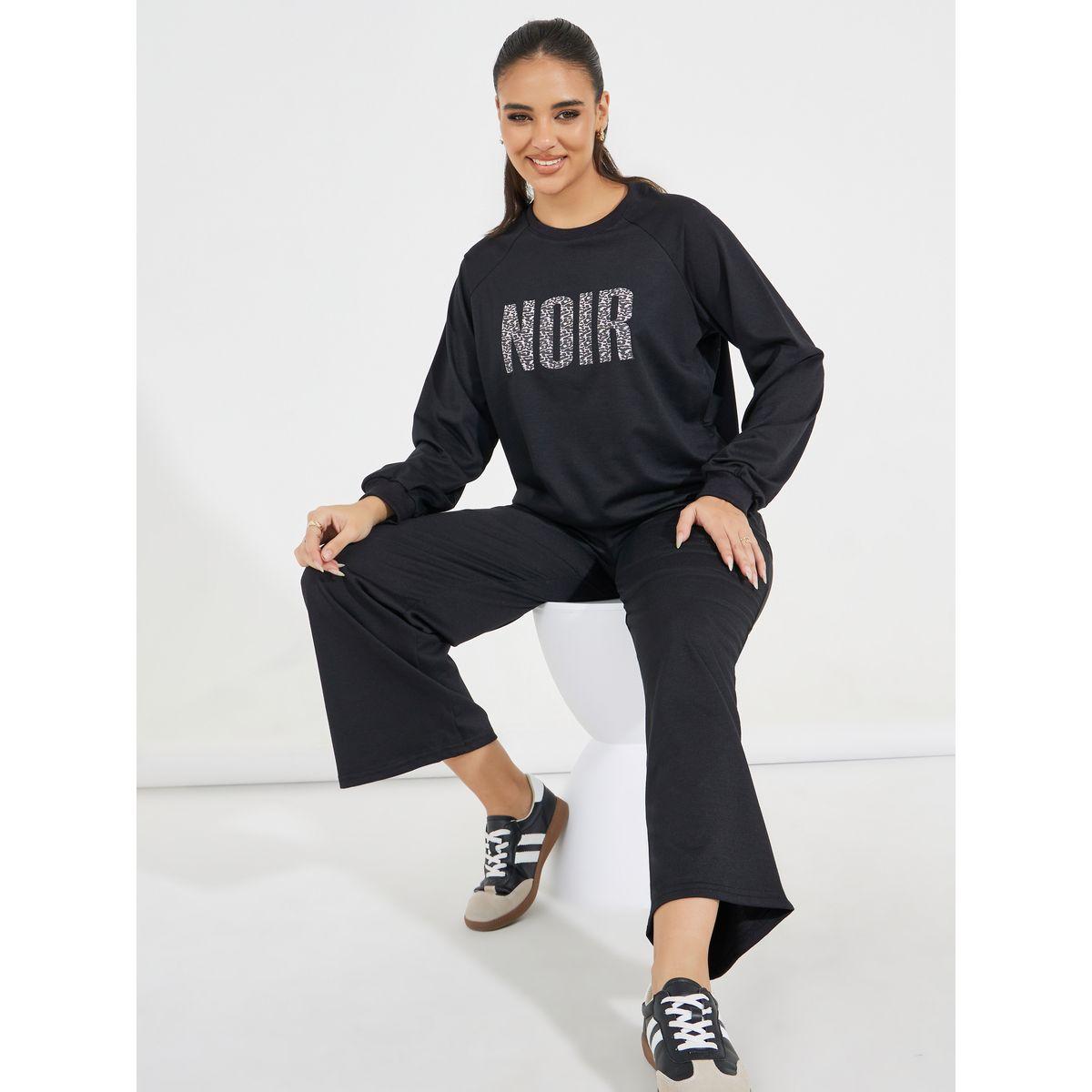 طقم منسق من جوغر مع سويت شيرت مطبع بكتابة-women-clothing-coordsets-image-1