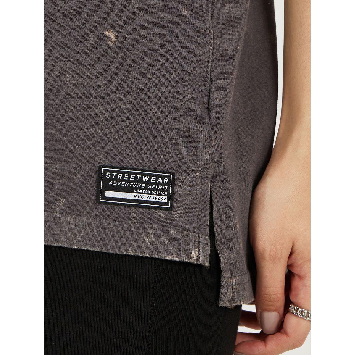 Styli Oversized Longline Acid Washed T-Shirt and Leggings Co-Ords-women-clothing-coordsets-image-4