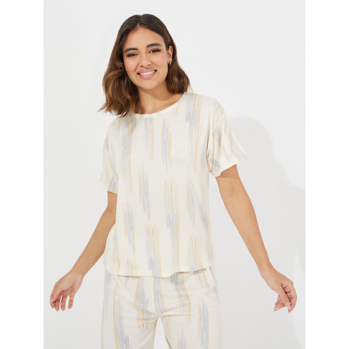 طقم من بنطال كابري مع تيشيرت بياقة دائرية-women-clothing-nightwear-pyjamas-longsets-image-2
