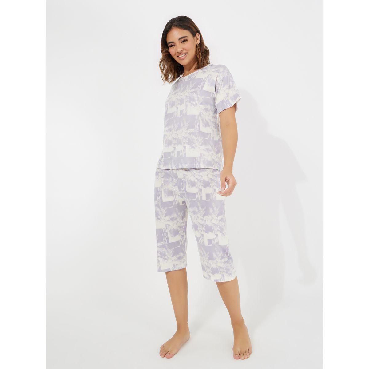 Styli All Over Print T-Shirt & Capri Pyjama Set-women-clothing-nightwear-pyjamas-longsets-image-1