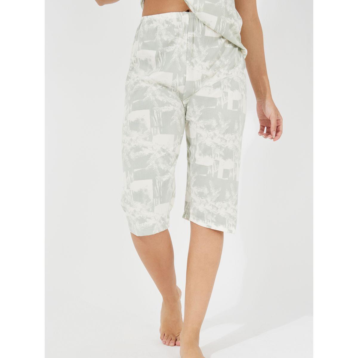 Styli All Over Print T-Shirt & Capri Pyjama Set-women-clothing-nightwear-pyjamas-longsets-image-5