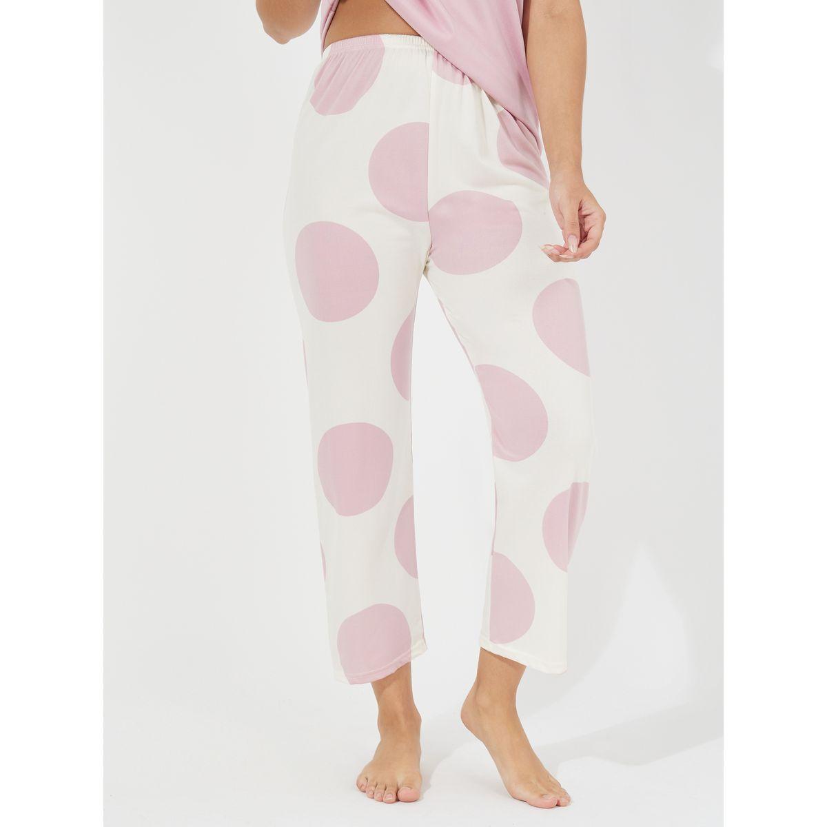 طقم من 3 - بنطال وشورت مع تيشيرت بطبعة كرز-women-clothing-nightwear-pyjamas-longsets-image-6