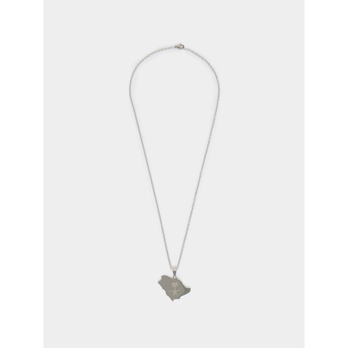 عقد مزين بحلية على شكل خريطة السعودية-women-watchesandjewellery-jewellery-necklacesandpendants-image-1