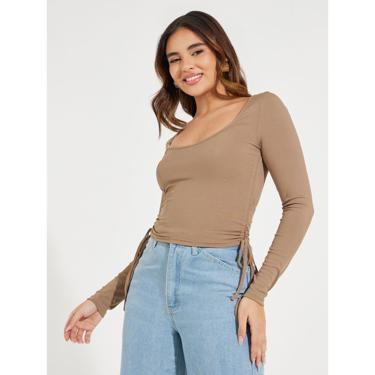 تيشيرت مضلع بتفاصيل مزمومة واكمام طويلة-women-clothing-tshirts-image-1