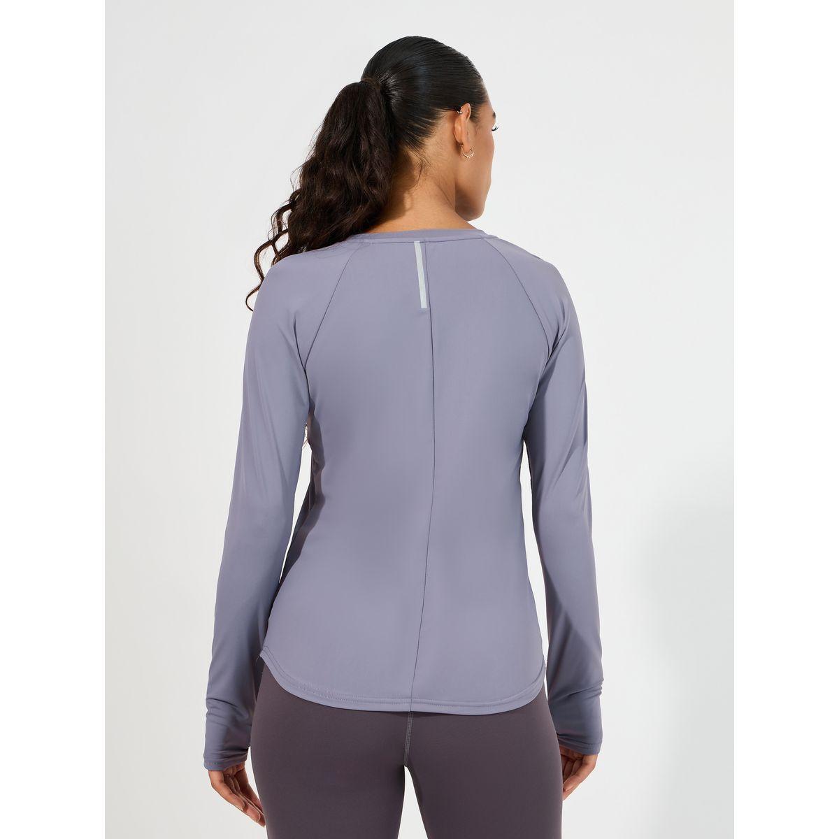 بلوزة مزينة بأشرطة على الكتف وفتحة إصبع إبهام-women-clothing-sportswearandactivewear-tshirtsandvests-image-4