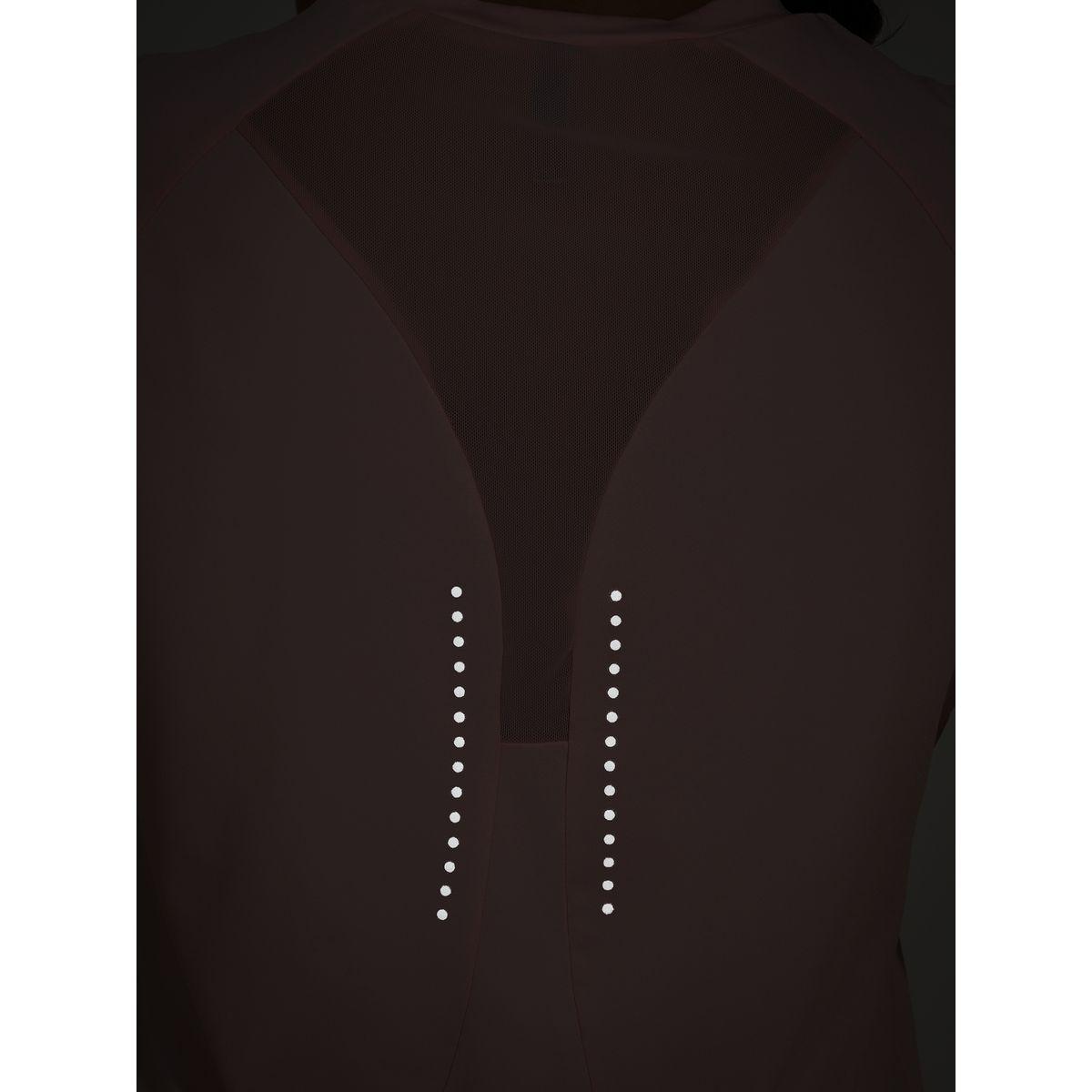 Styli Active Reflective Dots & Back Mesh Detail Curved Hem Top-women-clothing-sportswearandactivewear-tshirtsandvests-image-6