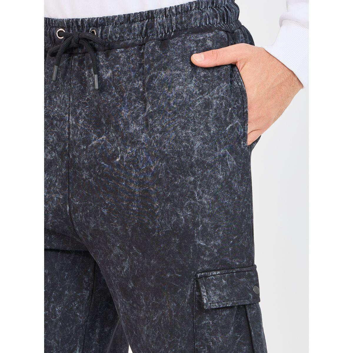 جوغر فضفاض بتفاصيل مشطوفة وجيب كارجو-men-clothing-bottoms-joggers-image-4