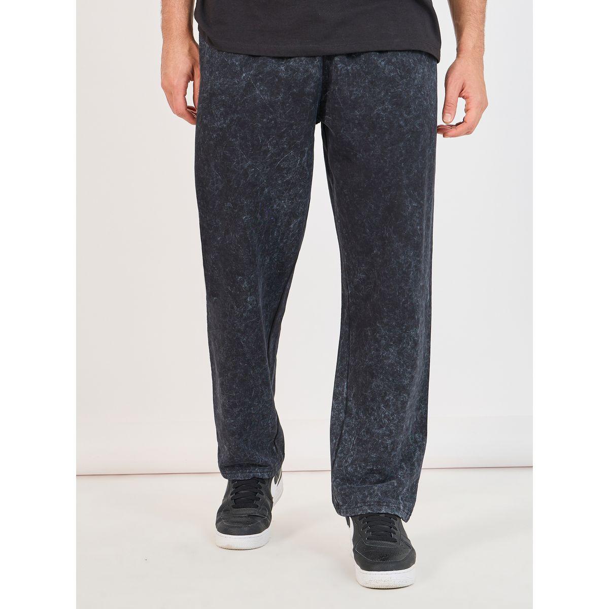 جوغر بقصة مريحة وتفاصيل مشطوفة-men-clothing-bottoms-joggers-image-1
