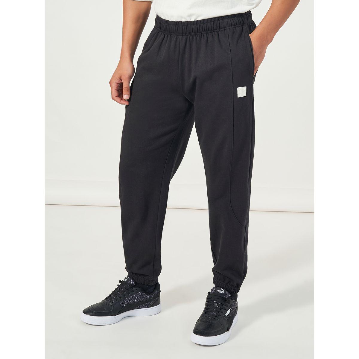 جوغر بقصة مريحة وشارة سيليكون-men-clothing-bottoms-joggers-image-1