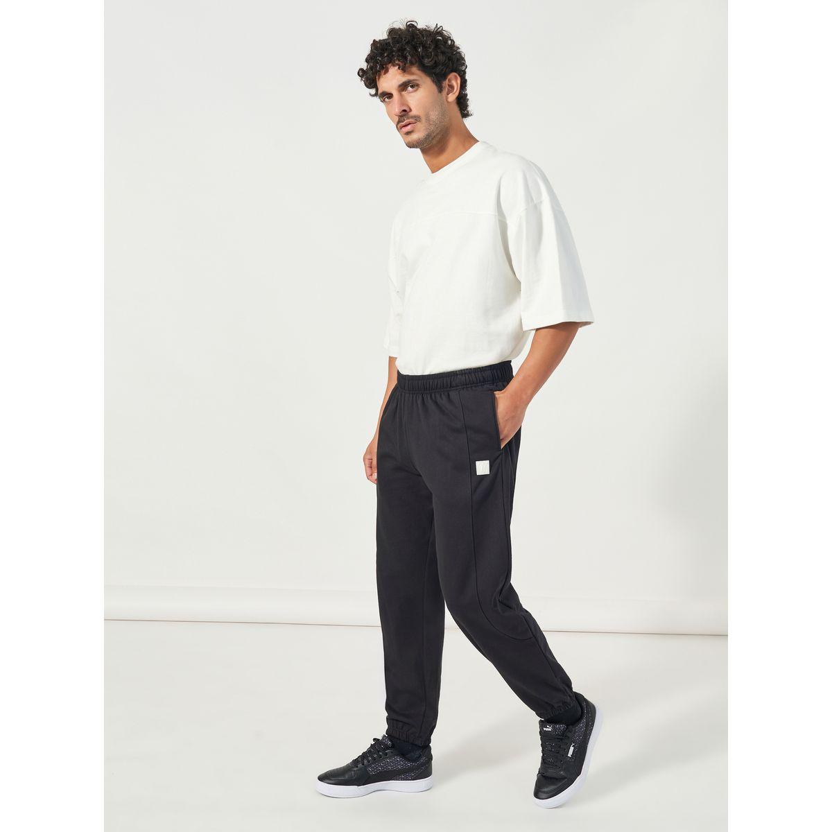 جوغر بقصة مريحة وشارة سيليكون-men-clothing-bottoms-joggers-image-2