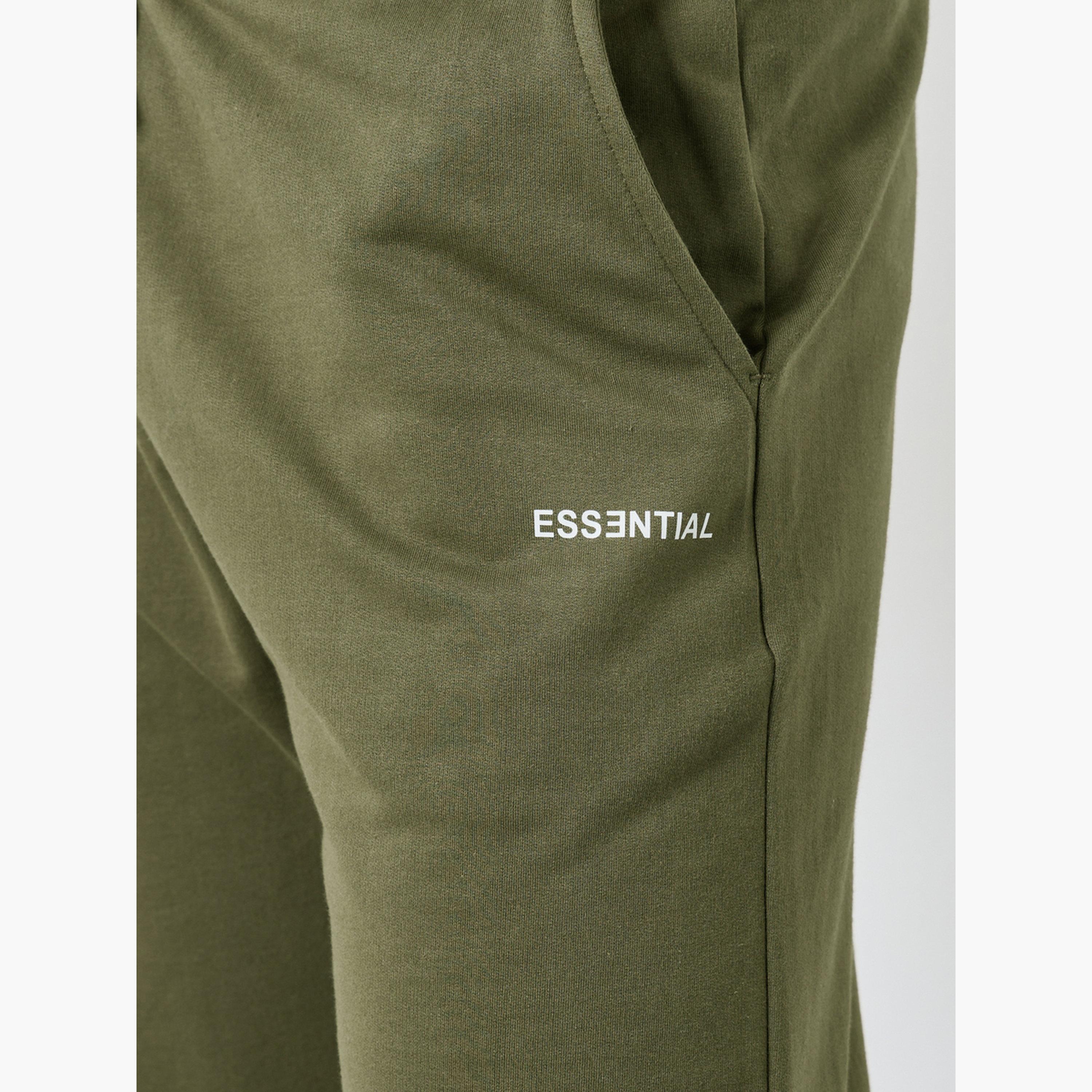 جوغر بطبعة شعار-men-clothing-bottoms-joggers-image-4