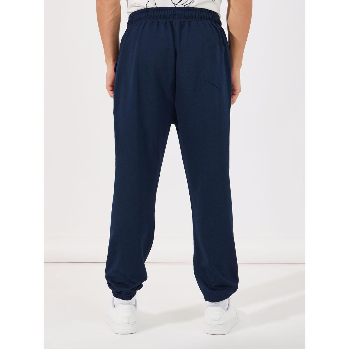 جوغر فضفاض بطبعة كتابة-men-clothing-bottoms-joggers-image-1