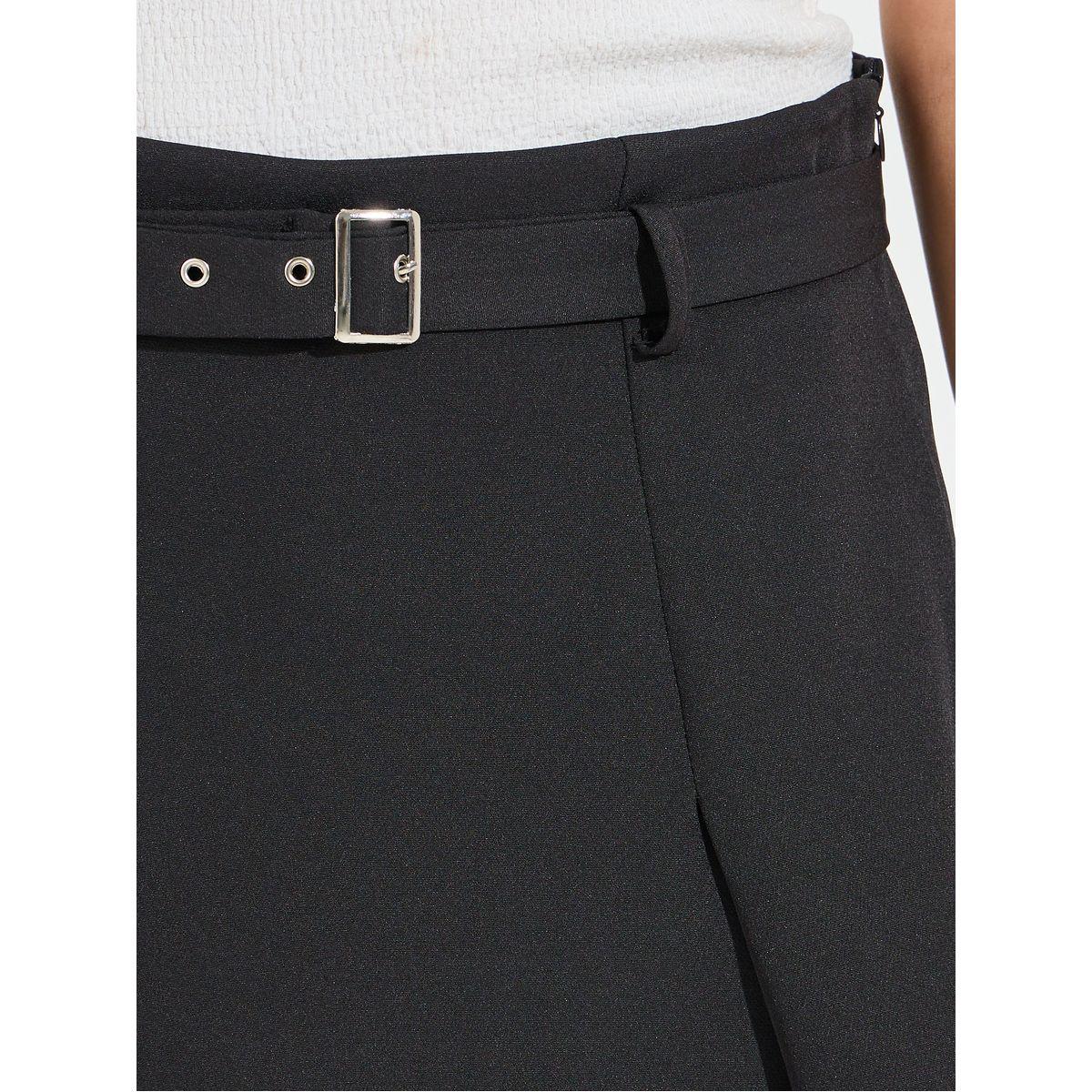 Styli Solid Skorts with Belt Design-women-clothing-bottoms-shorts-image-3