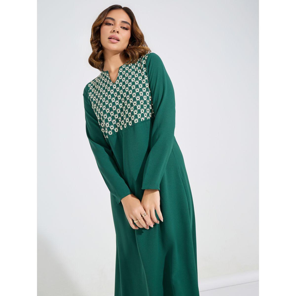 جلابية طويلة بتفاصيل مُطرّزة-women-arabicclothing-jalabiyas-image-2