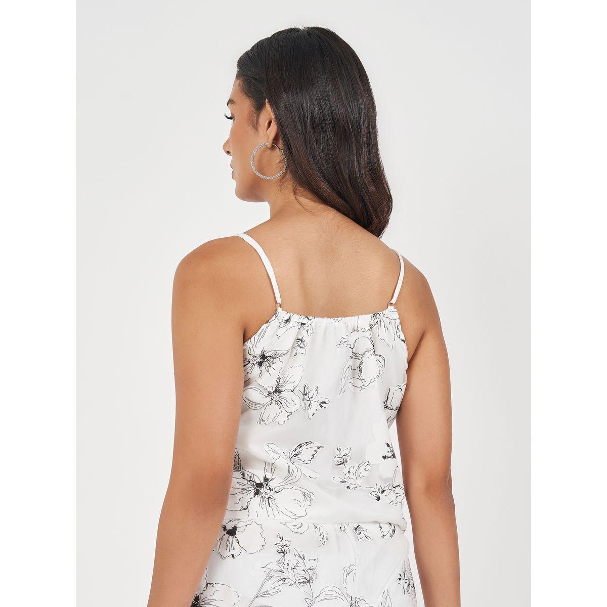 بلوزة كامي بتفاصيل مُطرّزة-women-clothing-tshirts-image-4