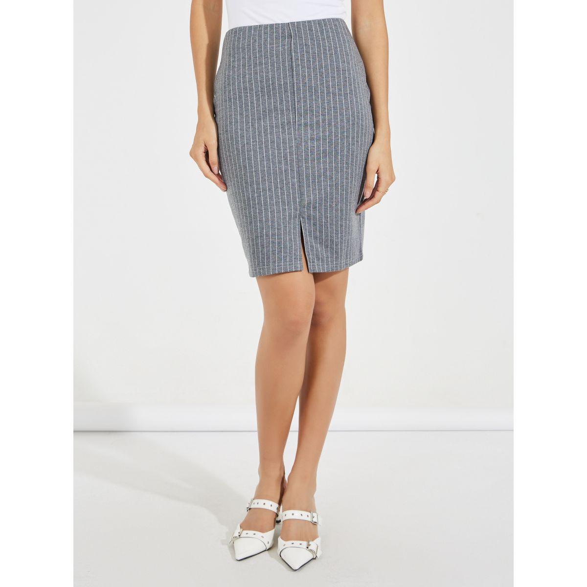 تنورة مخططة قصيرة مع حافة بشق-women-clothing-bottoms-skirts-image-2
