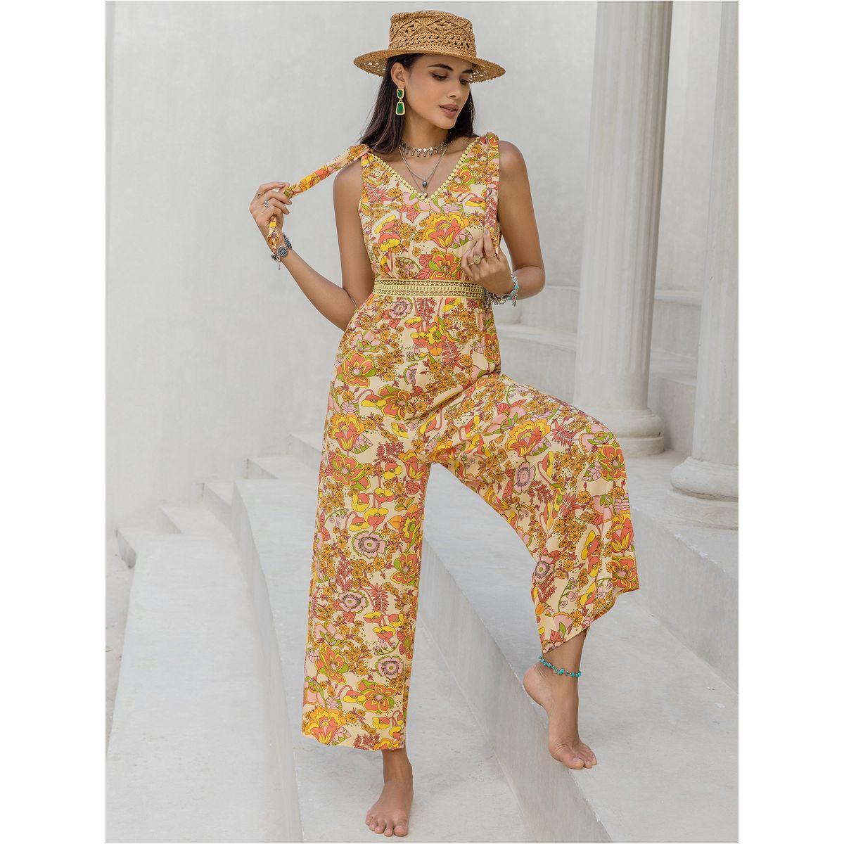 جمبسوت بارجل واسعة وطبعة زهور مع تفاصيل دانتيل رَستي دَستي × ستايلي-women-clothing-jumpsuits-image-3