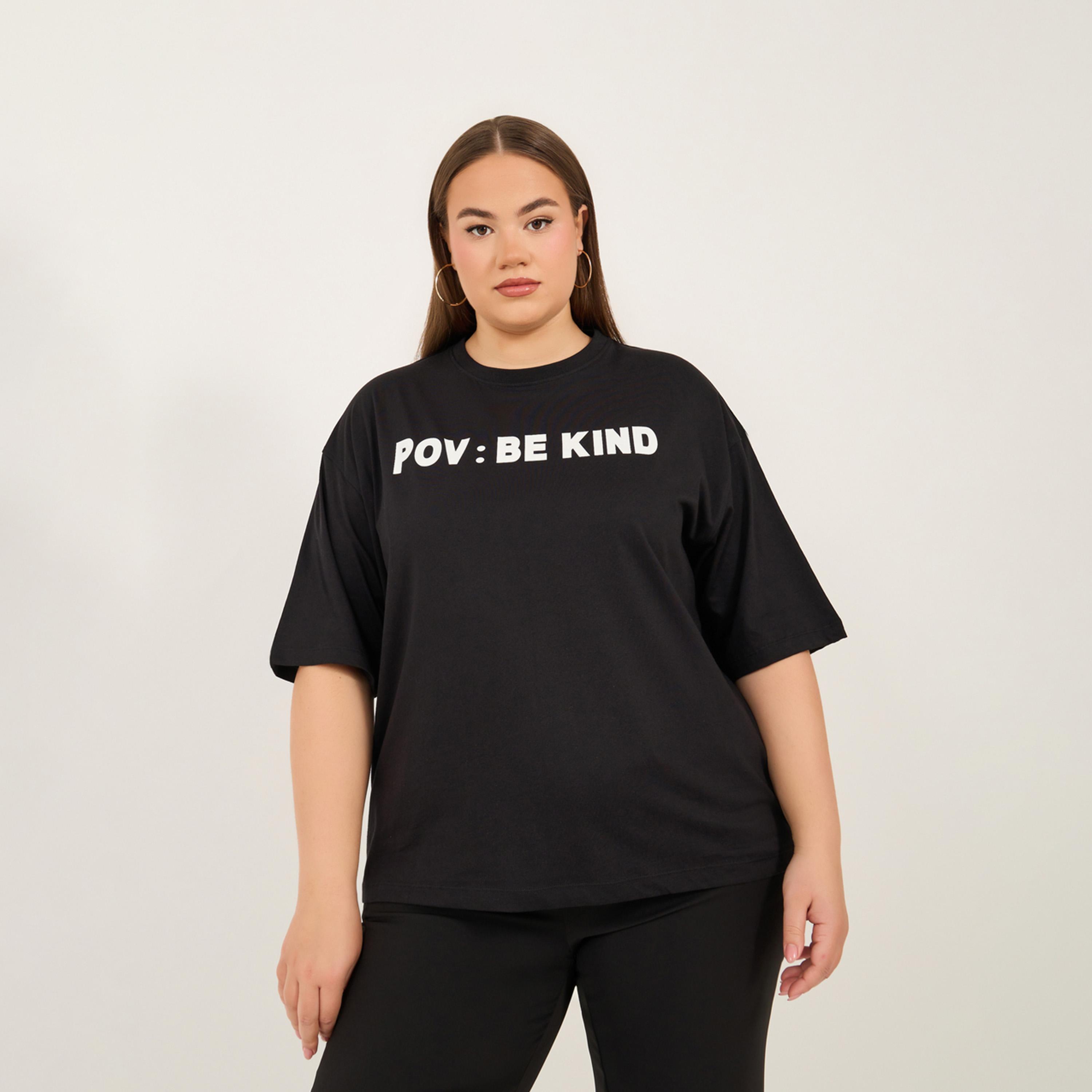 Styli Plus Be Kind Slogan Round Neck Short Sleeve Oversized T-Shirt-women-clothing-nightwear-pyjamas-tops-image-3