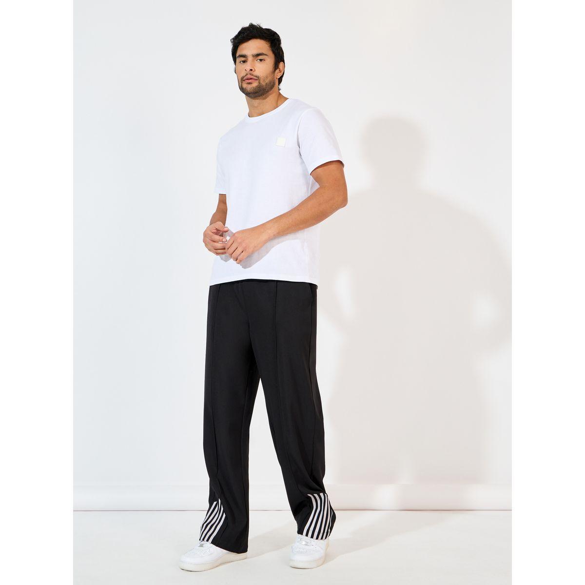 جوغر فضفاض بحواف مخططة-men-clothing-bottoms-joggers-image-2