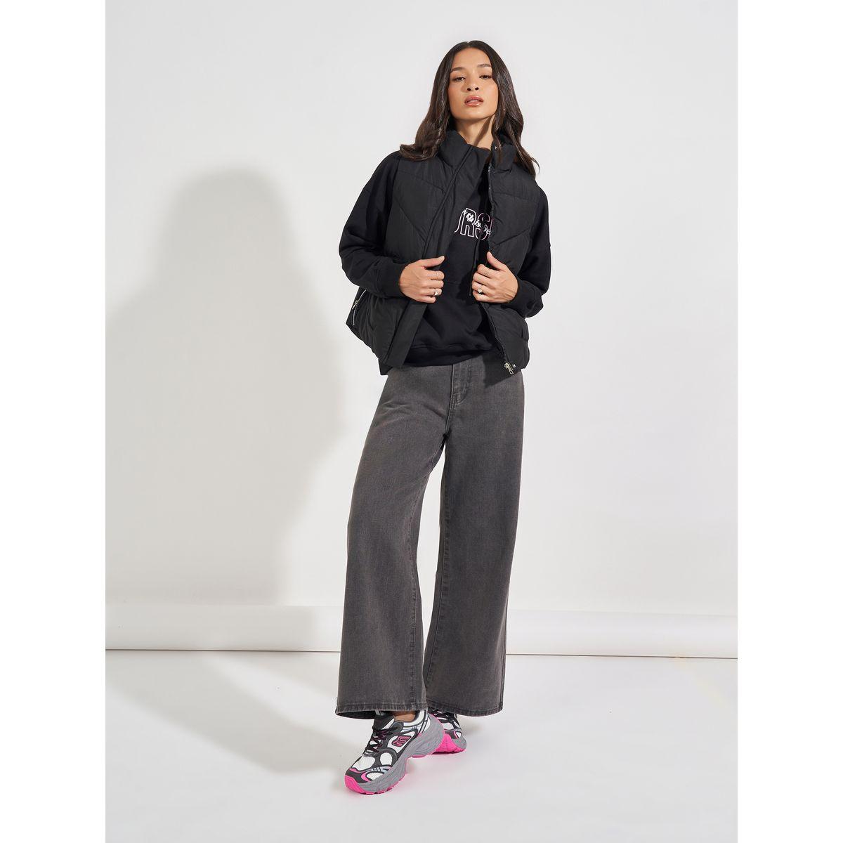 جاكيت مبطن بلا أكمام مع قصة عادية-women-winterwear-coatsandjackets-jackets-image-2