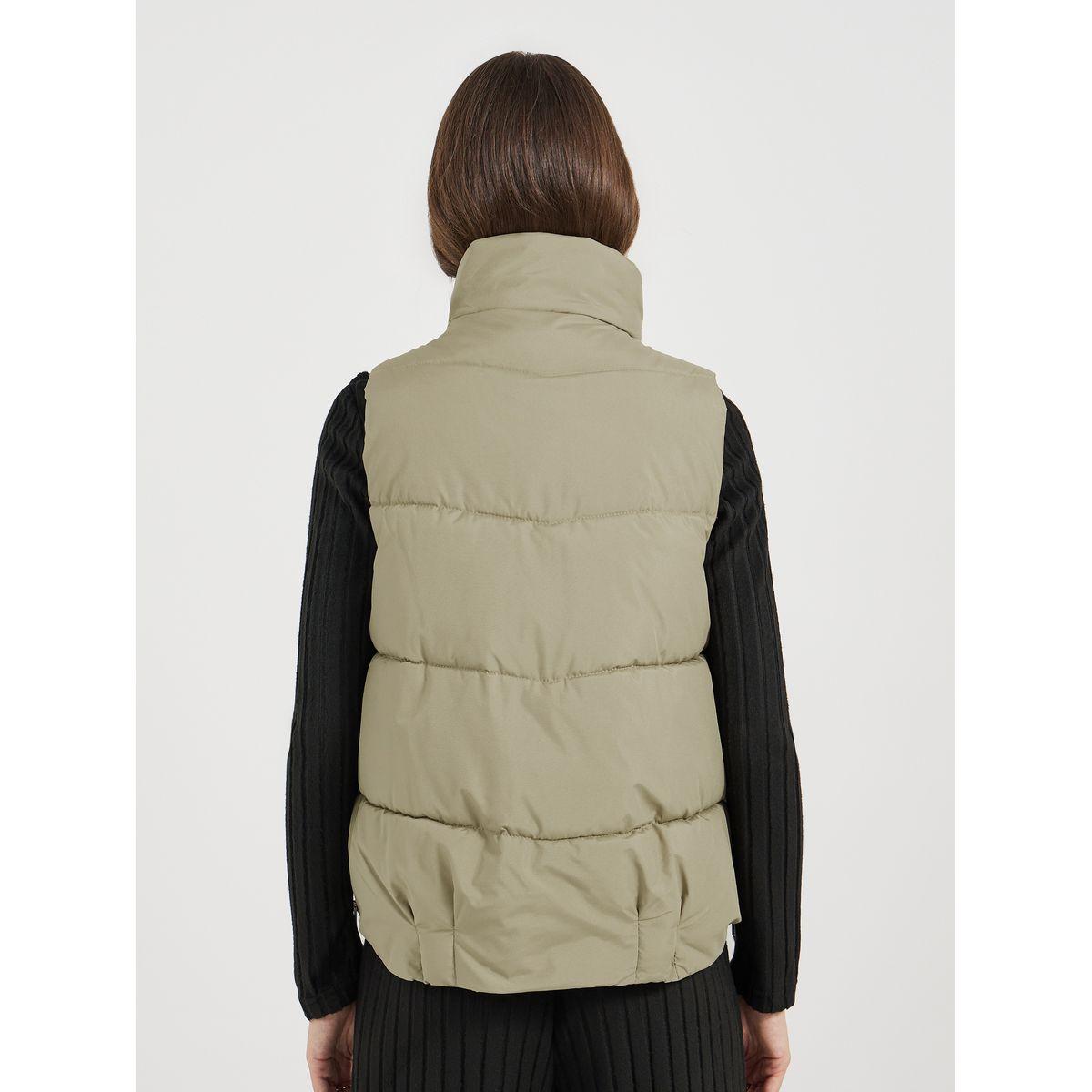 Styli Regular Fit Regular Length Sleeveless Padded Jacket-women-winterwear-coatsandjackets-jackets-image-6