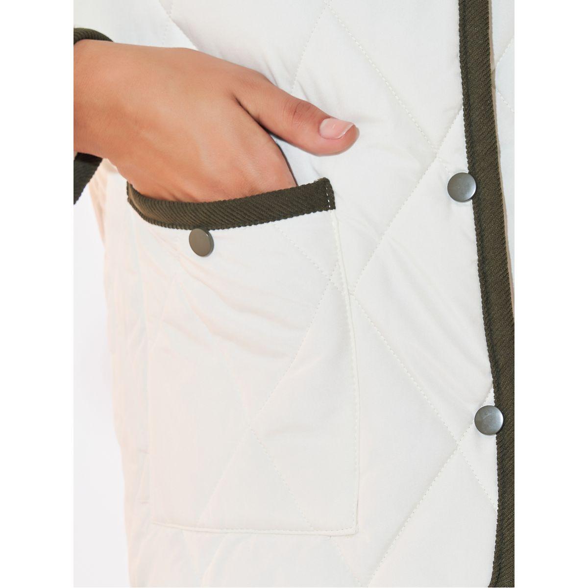 Styli Quilted Contrast Buttoned Jacket-women-clothing-coatsandjackets-coats-image-4