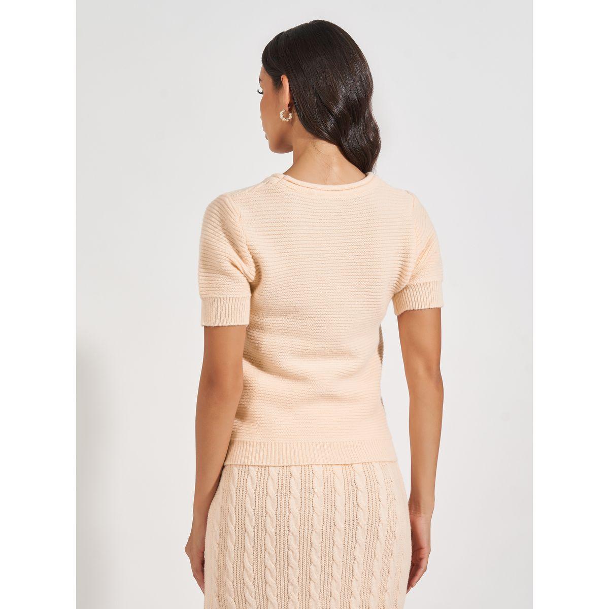 بلوزة بتفاصيل بارزة الملمس مع أكمام قصيرة-women-clothing-tshirts-image-4