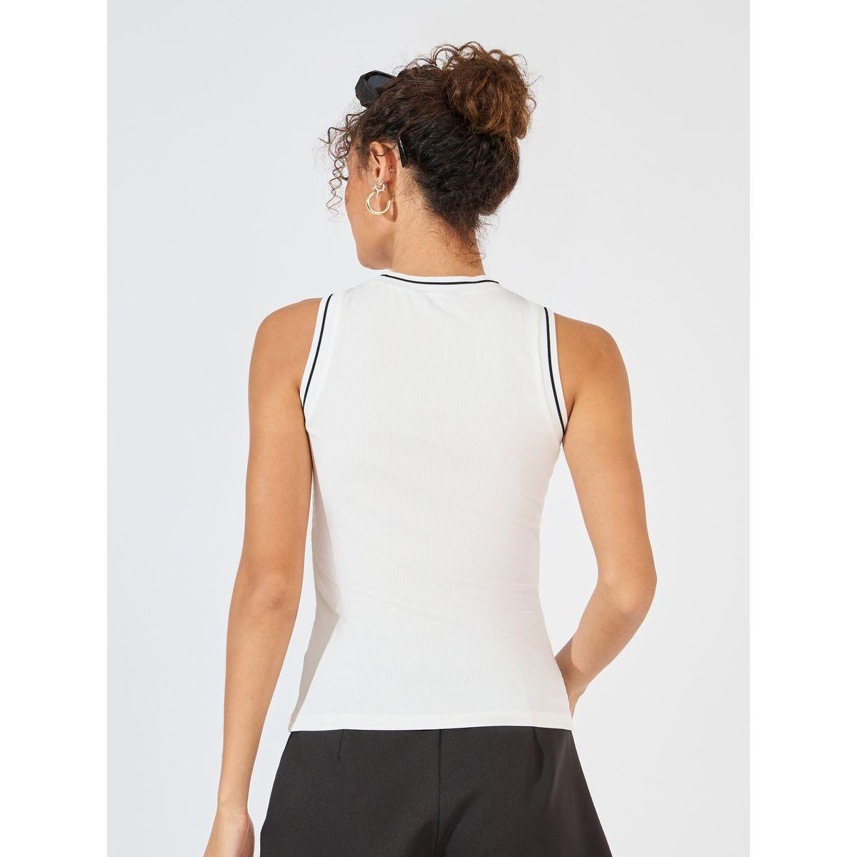 بلوزة محبوك بلا أكمام مع تفاصيل محزوزة-women-clothing-shirtsandblouses-blouses-image-4