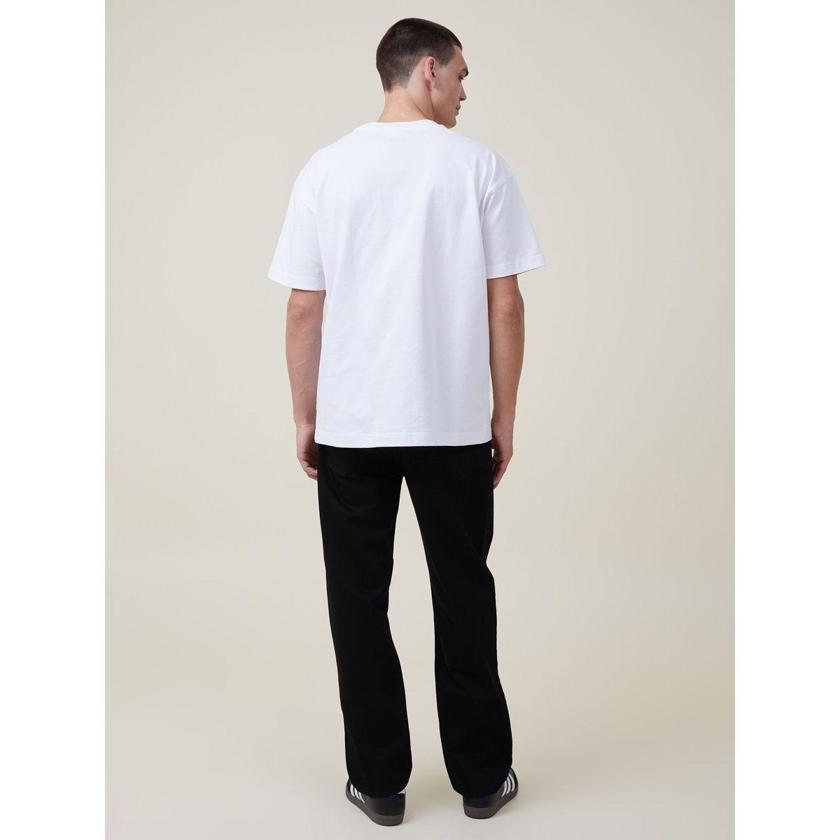 جينز سادة بقصة مريحة وخصر متوسط-men-clothing-bottoms-jeans-image-2