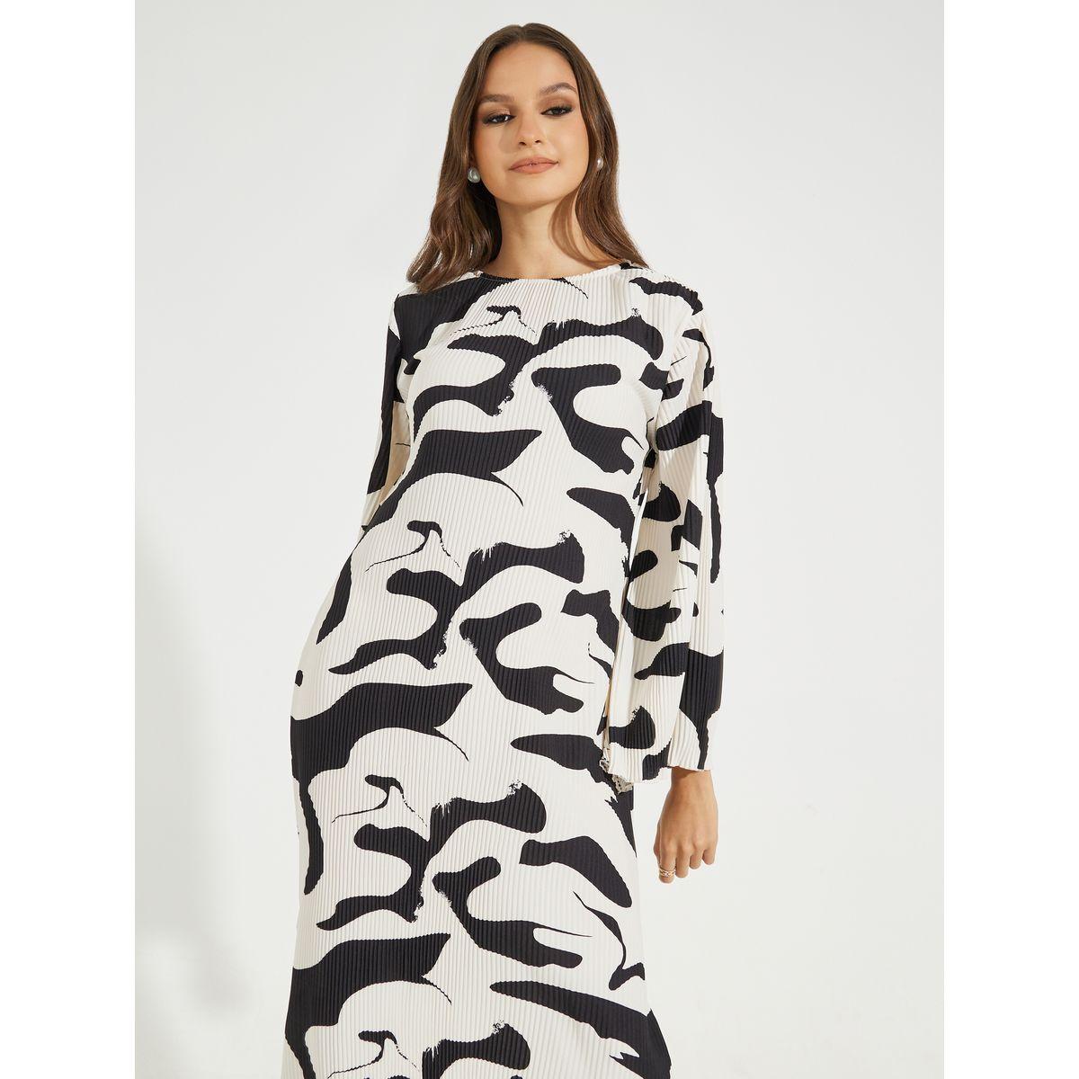 Styli All Over Abstract Plisse Long Sleeves Maxi Dress-women-clothing-dresses-image-5