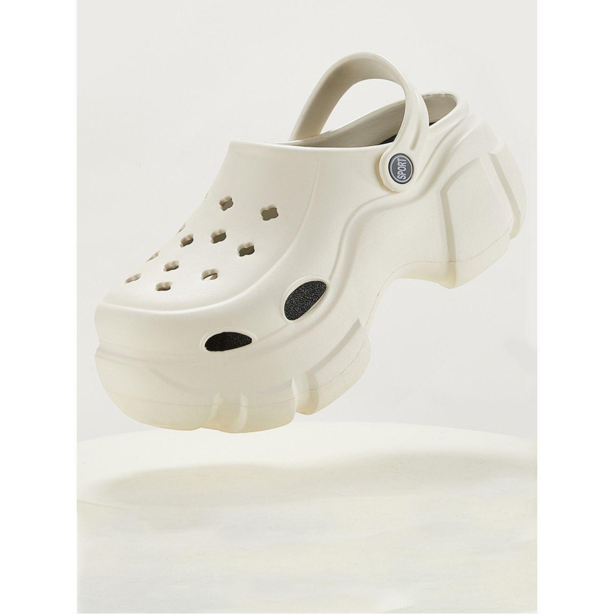 كلوغز بنعل بلاتفورم وفتحات سنِيك-أ-بِيك × ستايلي-women-shoes-sandals-flats-image-1