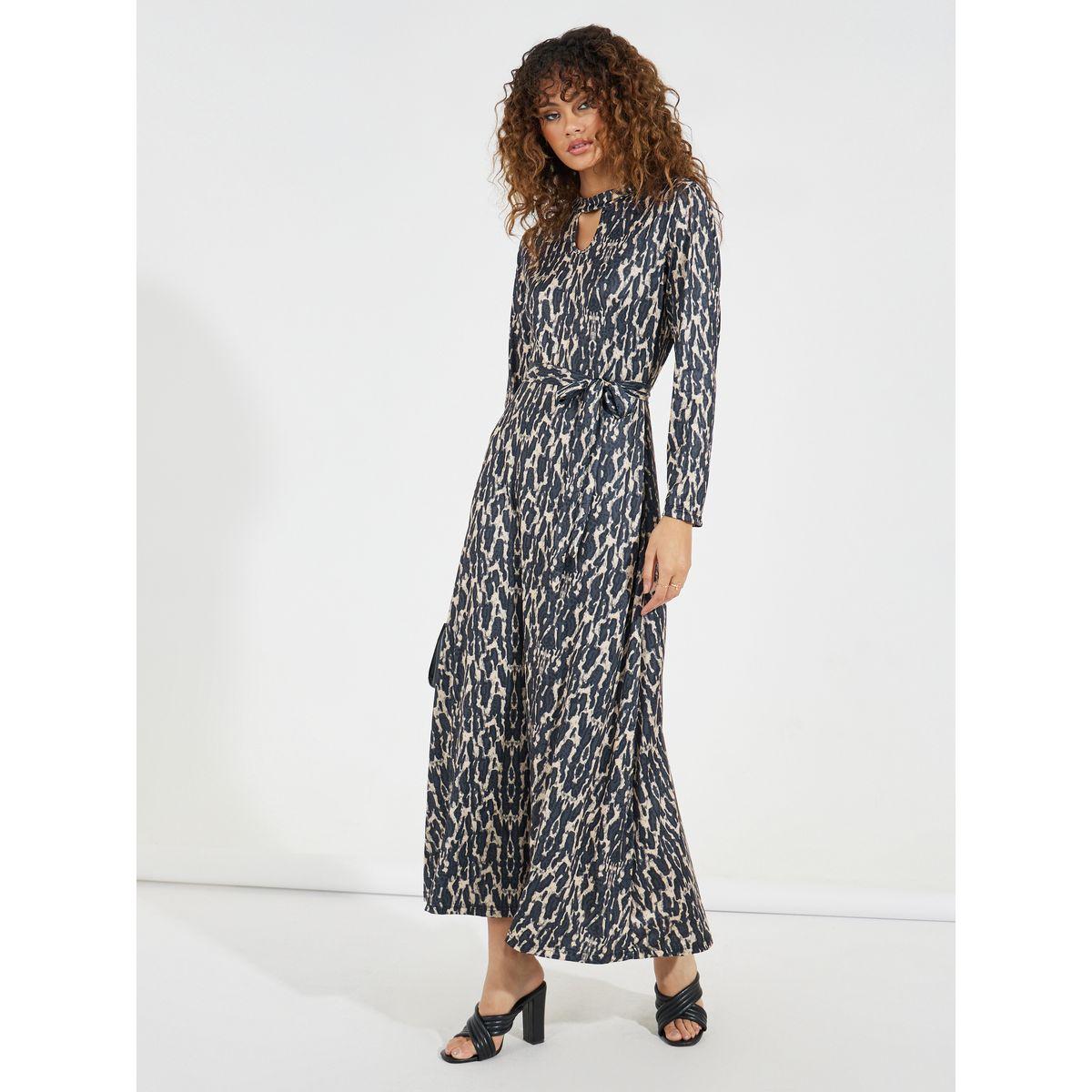 Styli AOP Keyhole Neck Maxi Dress with Tie Belt-women-clothing-dresses-image-5