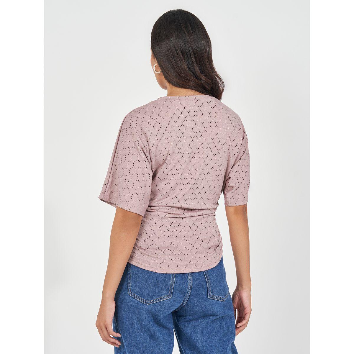 بلوزة بتفاصيل مزمومة مع أكمام مُمتدة-women-clothing-shirtsandblouses-blouses-image-1