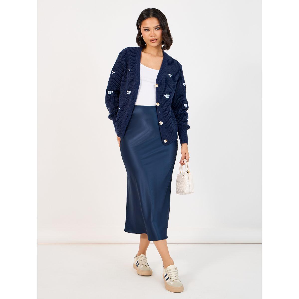 Styli Regular Fit Short Length Embroidered Button Down Cardigan-women-winterwear-cardigansandjumpers-cardigans-image-2