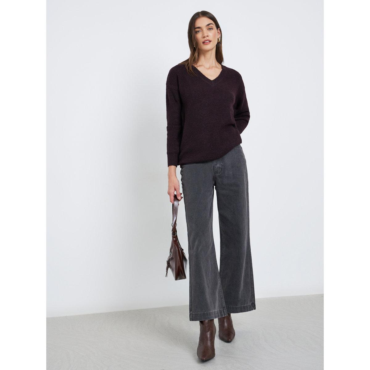 Styli Burgundy V-Neck Knitted Sweater-women-winterwear-cardigansandjumpers-jumpers-image-2