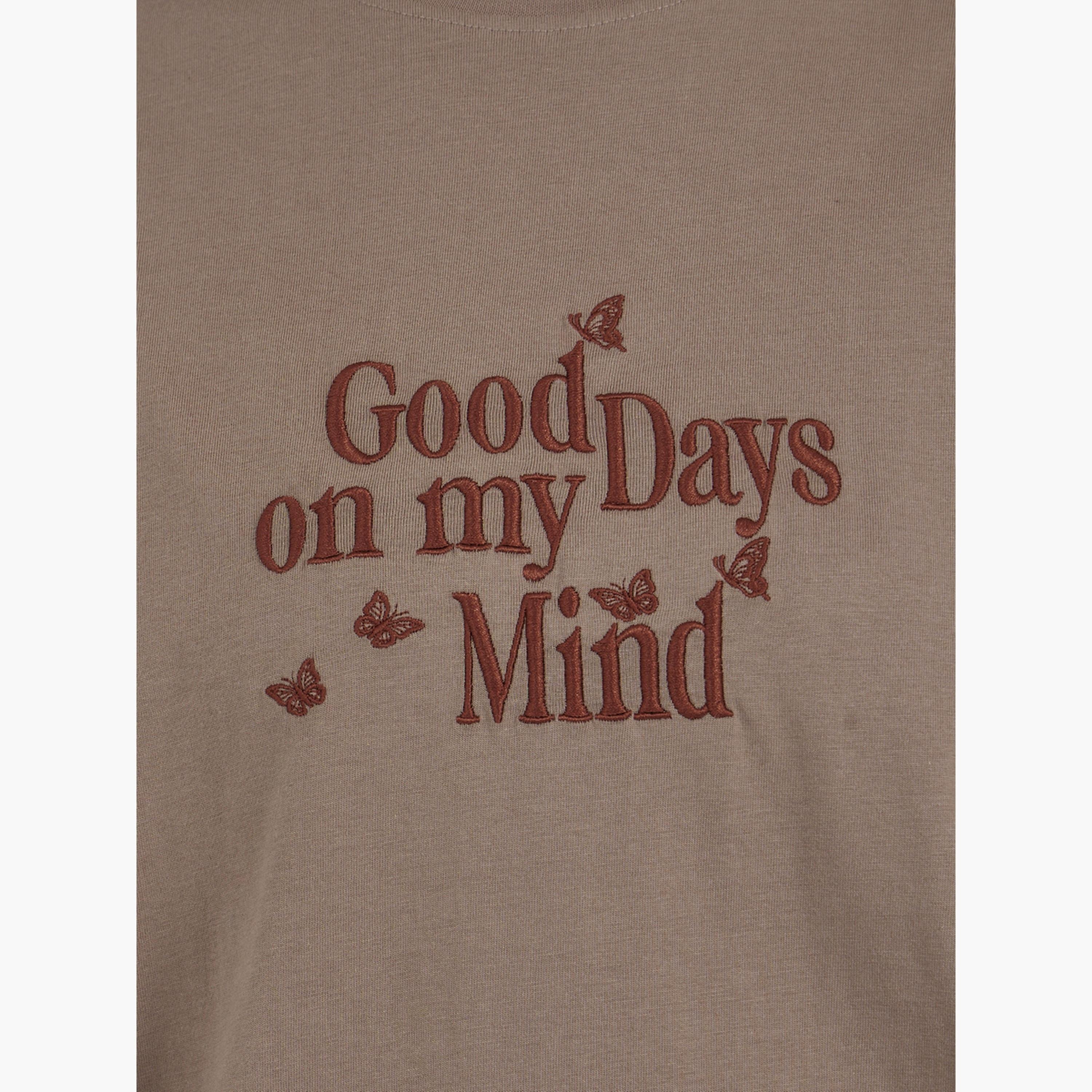 Styli Embroidered Slogan Dropped Shoulder Oversized T-Shirt-women-clothing-tshirts-image-4