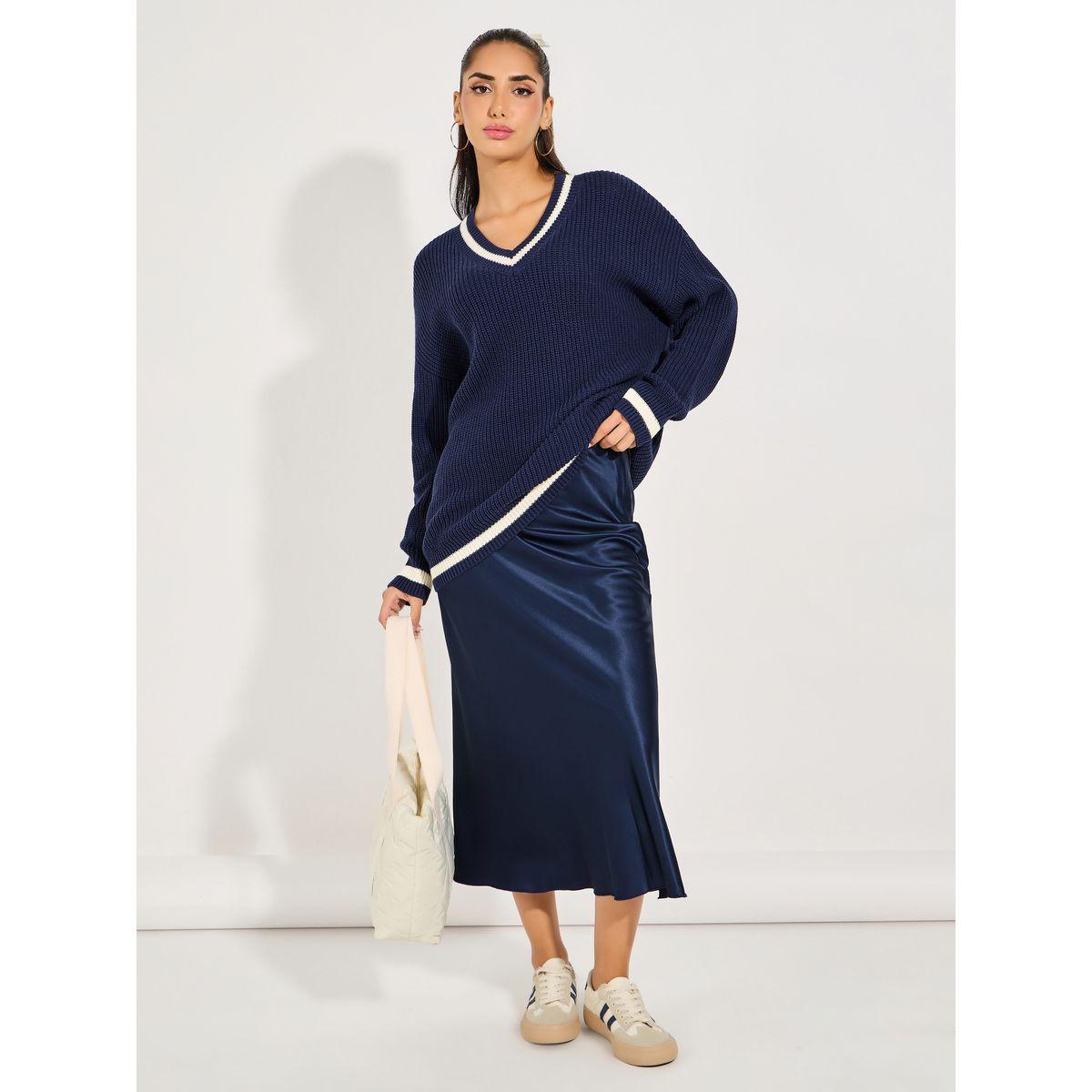 Styli Oversized Longline V Neck Sweater with Contrast Trim-women-clothing-cardigansandjumpers-jumpers-image-2