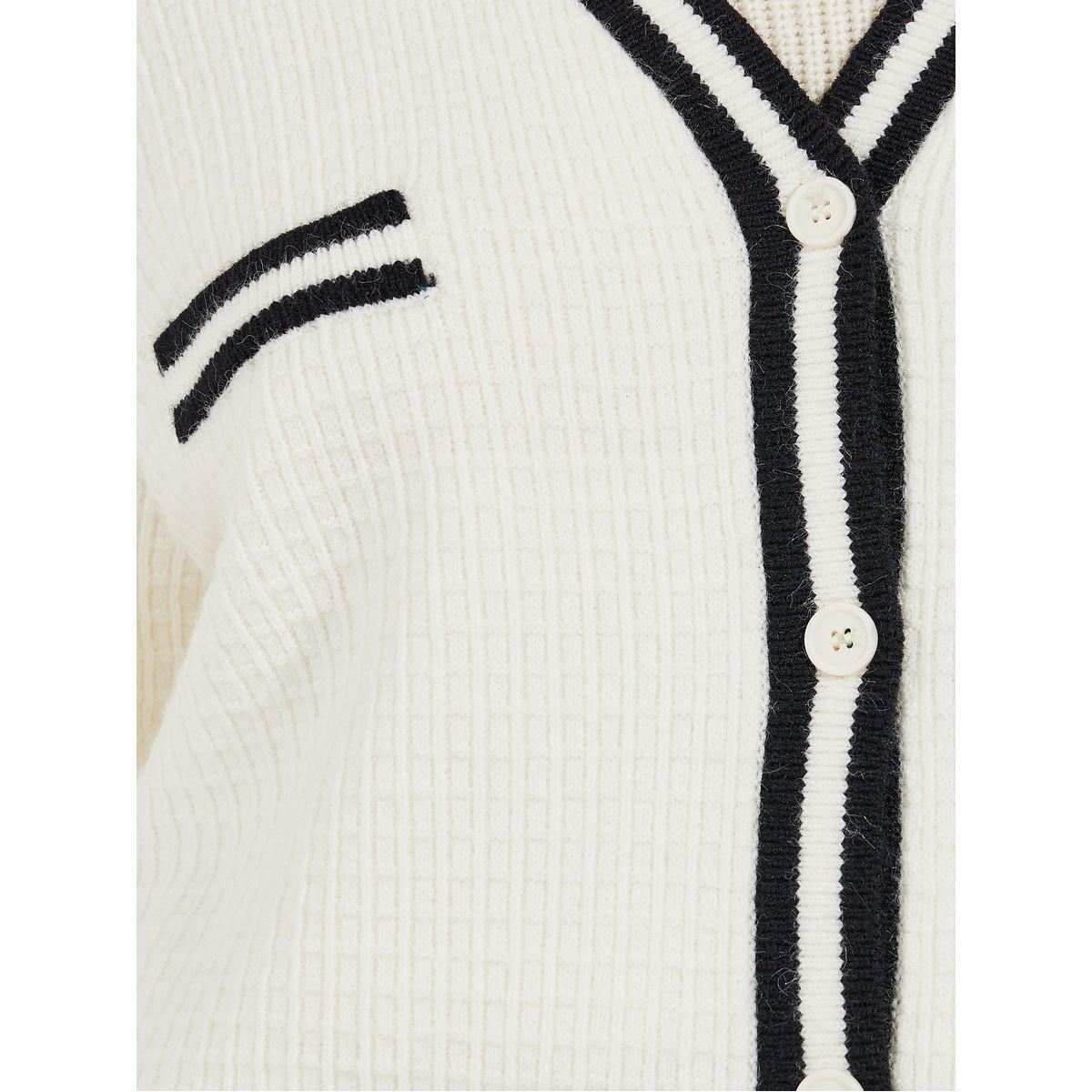 كارديجان بقصة عادية وتفاصيل مُتباينة-women-winterwear-cardigansandjumpers-cardigans-image-4