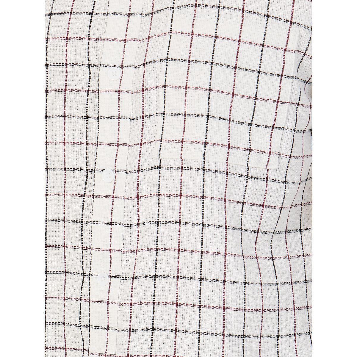 قميص بطبعة مربعات وقصة مريحة مع جيب-men-clothing-shirts-image-3
