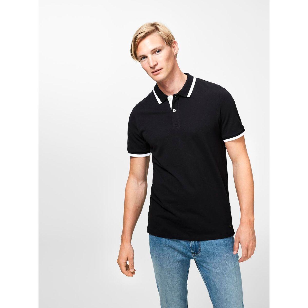 تيشيرت بياقة بولو وتداخلات مُتباينة-men-clothing-tshirtsandpolos-polos-image-1