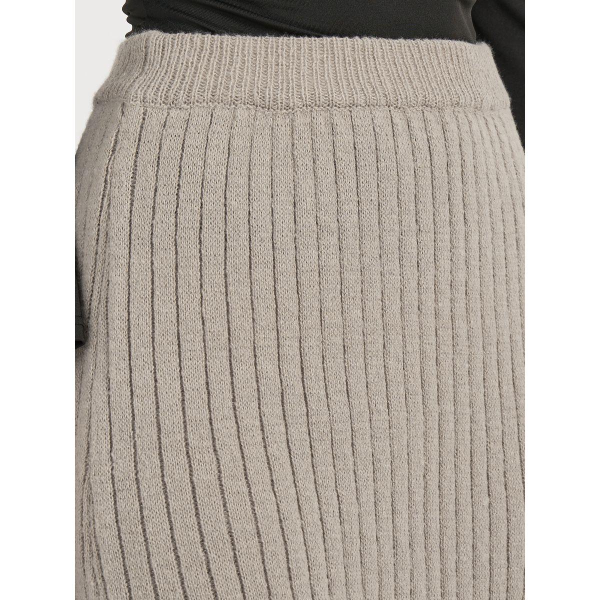 تنورة ميدي مضلعة مع شق جانبي-women-clothing-bottoms-skirts-image-4