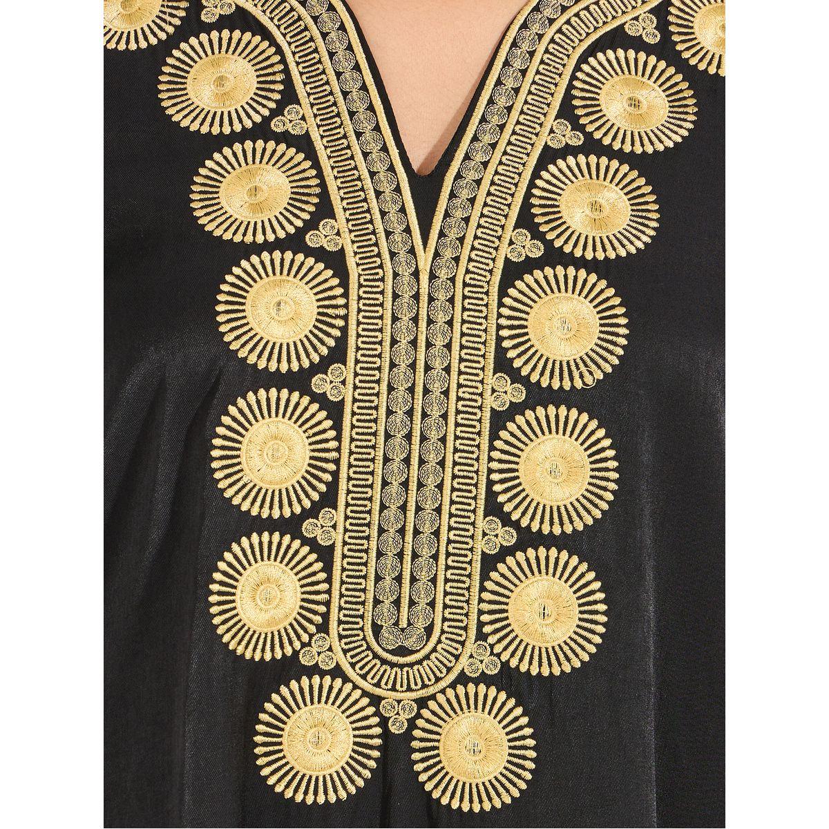 جلابية بتفاصيل مُطرّزة وأكمام طويلة-women-arabicclothing-jalabiyas-image-3