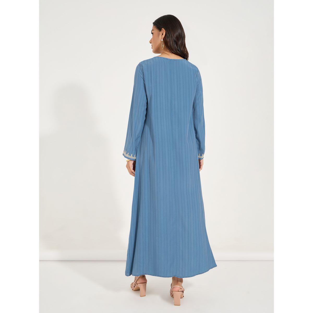 جلابية بتفاصيل مُطرّزة وياقة سكوب-women-arabicclothing-jalabiyas-image-6