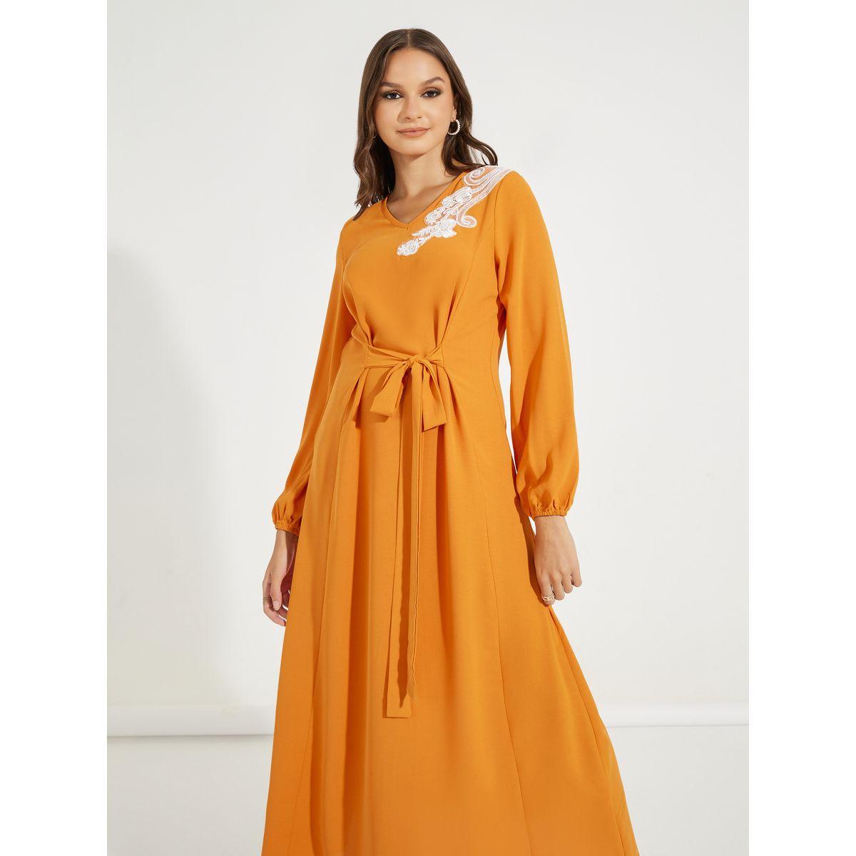 Styli Embroidery Detail V Neck Belted Midi Dress-women-clothing-dresses-image-2