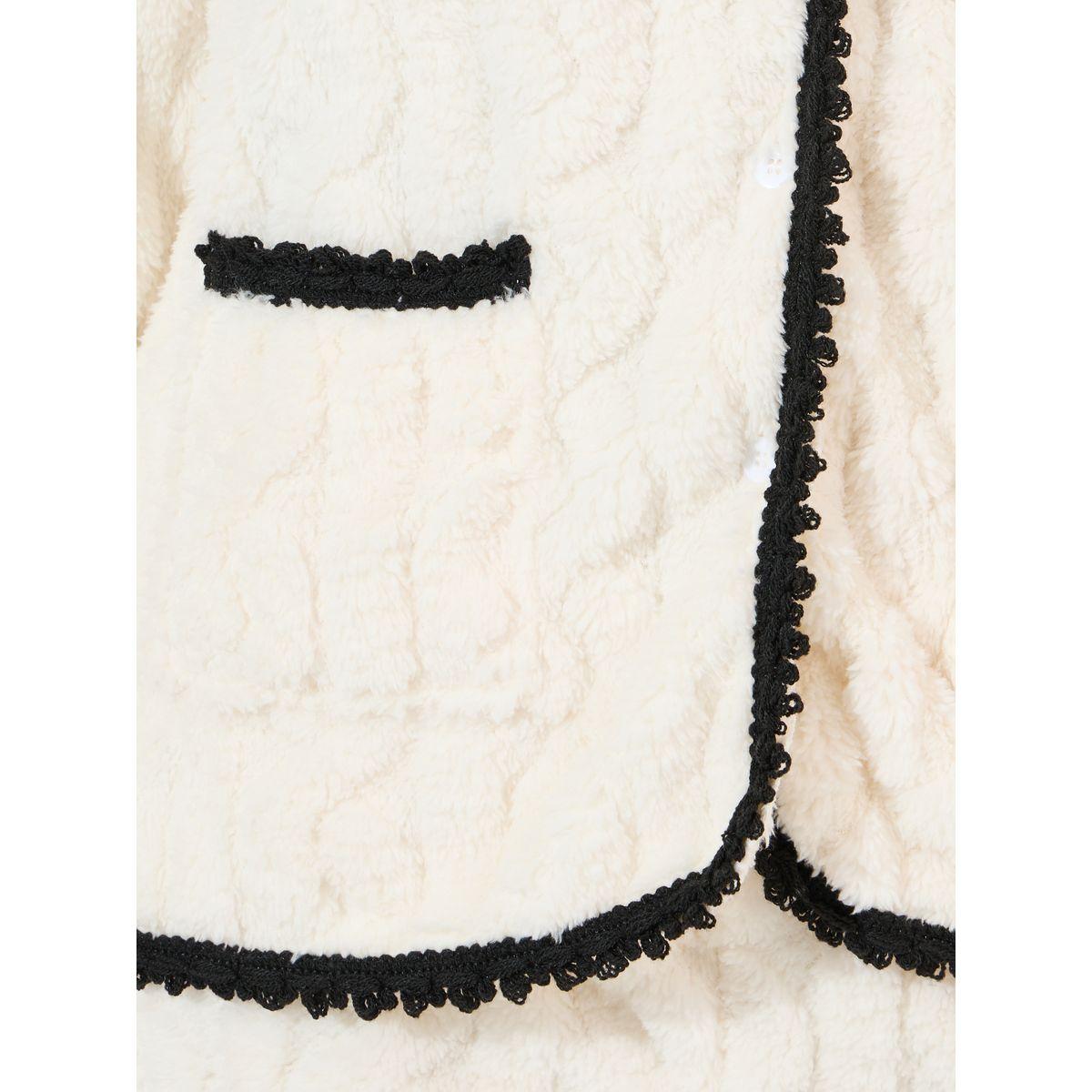 طقم من بنطال بيجاما مع بلوزة بتفاصيل مُتباينة-women-clothing-nightwear-pyjamas-longsets-image-3