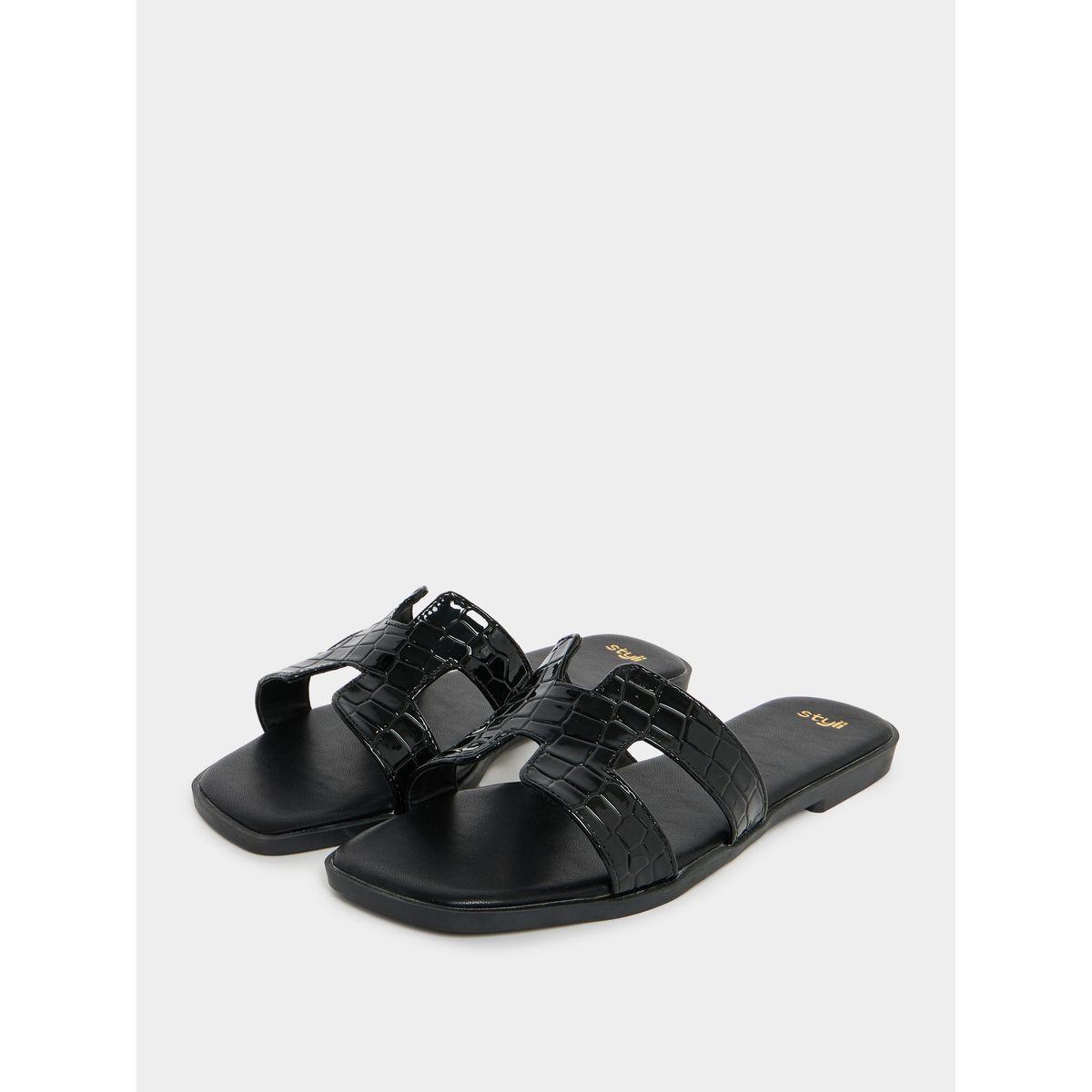 Styli Leather Look Cut-Out Detail Flat Sandals-women-shoes-sandals-flats-image-3