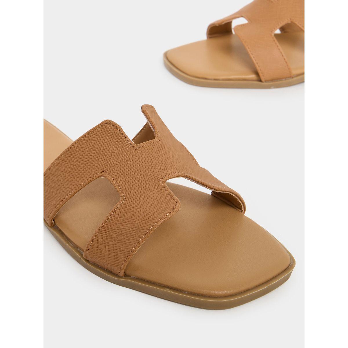 Styli Leather Look Cut-Out Detail Flat Sandals-women-shoes-sandals-flats-image-3