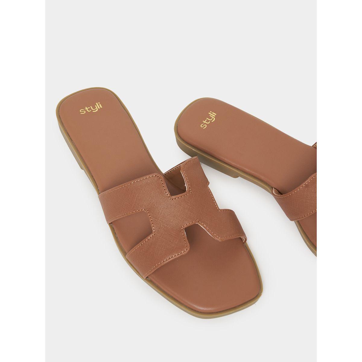 Styli Leather Look Cut-Out Detail Flat Sandals-women-shoes-sandals-flats-image-5