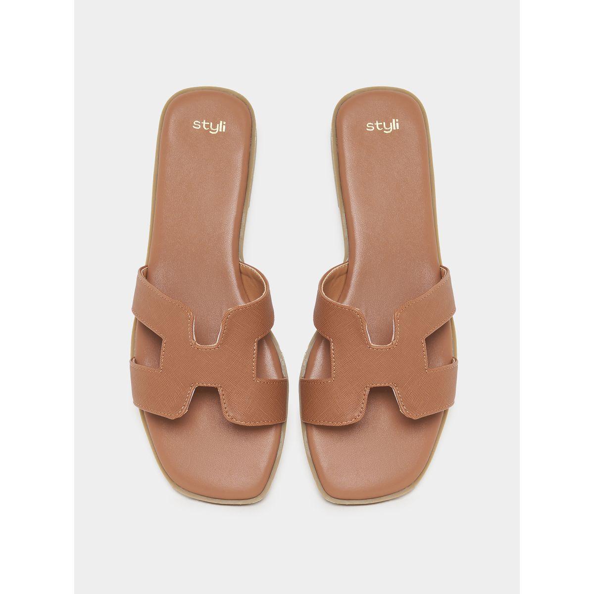 Styli Leather Look Cut-Out Detail Flat Sandals-women-shoes-sandals-flats-image-6