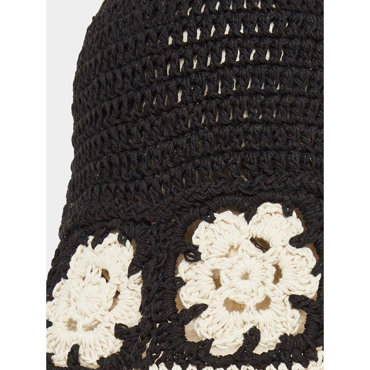 قبعة بنمط دلو بتفاصيل كروشيه-women-clothingaccessories-capsandhats-image-2